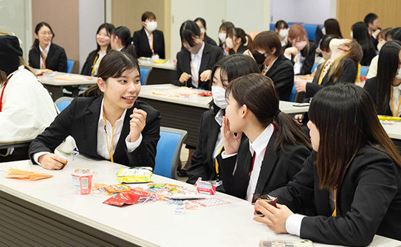 工学女子が挑戦から得た経験を糧に活動報告会を開催しました