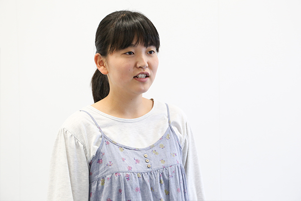 濱田桐花さん（食品生命科学科2年）「私は自転車通学なので、自転車での自己防衛策がとてもためになりました。普段から暗い場所は通らないように意識していましたが、講習会を受けてより防犯意識が高まりました」