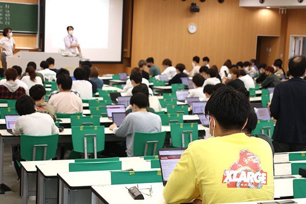 工学部建築工学科の1年生