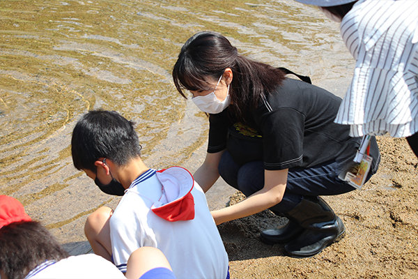 「シジミの放流がやりたくて、JCDセンターのプロジェクトに参加した」と話す樫山さん（大分県立別府翔青高等学校出身／大分県）