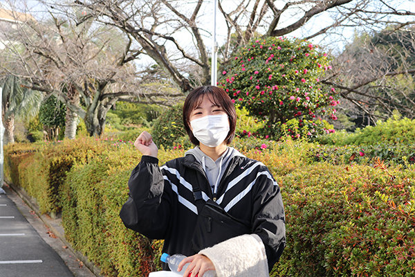 陸上部マネージャーの浜田さん（広島県立五日市高等学校出身／広島県）は「ゴール前の上り坂が一番厳しい」と話す