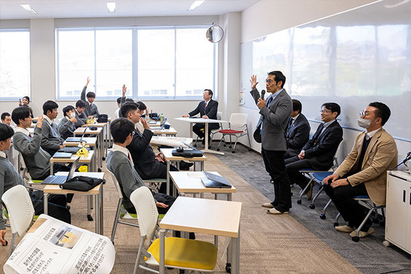 電子情報工学科・升井教授「自ら考えることの楽しさを忘れずに」